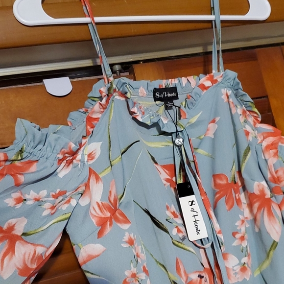 Romper - Picture 2 of 2